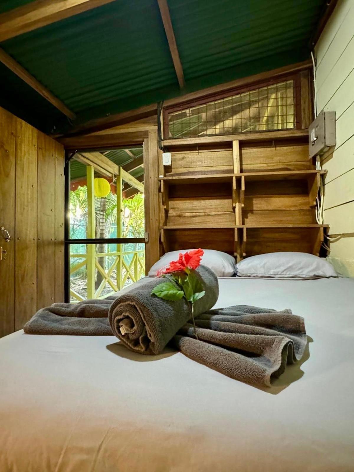 El Jardin De Playa Negra Villa Puerto Viejo de Talamanca Eksteriør billede